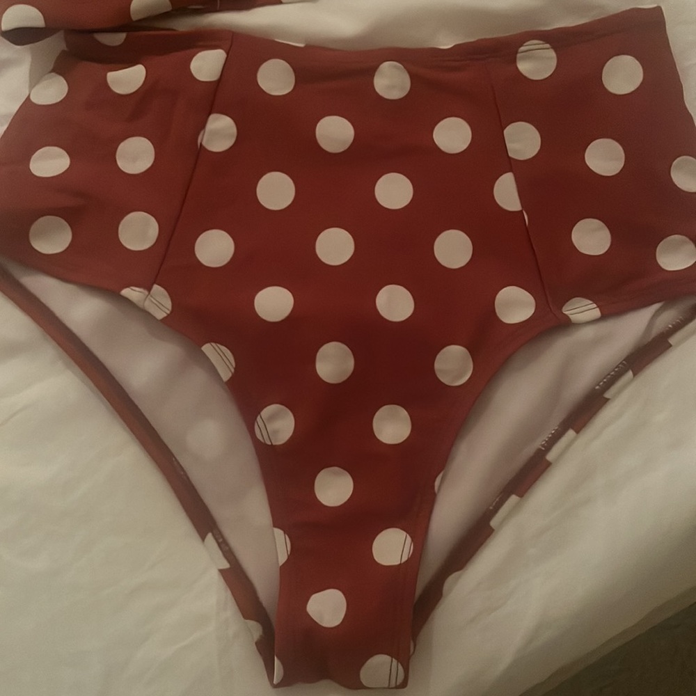 Polka dot bikini - Picture 2 of 5